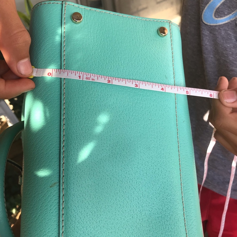 Gorgeous Kate Spade Crossbody OFFERS WELCOMED - Picture 7 of 7